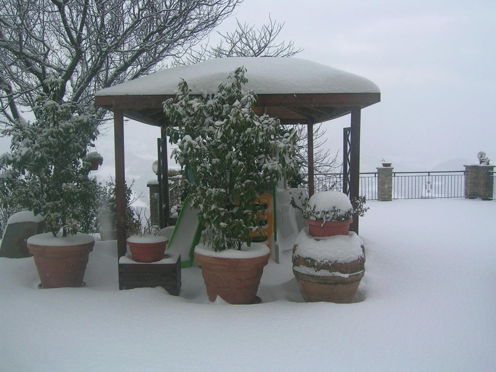 B&B La Terrazza Del Subasio Asís Exterior foto